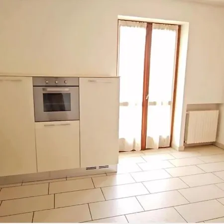 Indipendente Apartment *